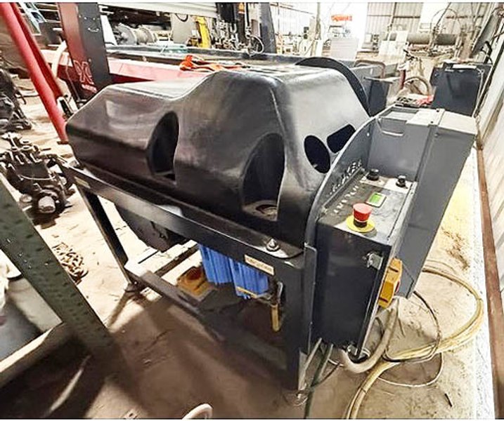 Maxiem 1530 5' x 10' Waterjet, Omax 3050 30 HP Variable Frequency Drive Pump, Water Level Control, 2018, Under 1,800 Hours, Setup & Training Available