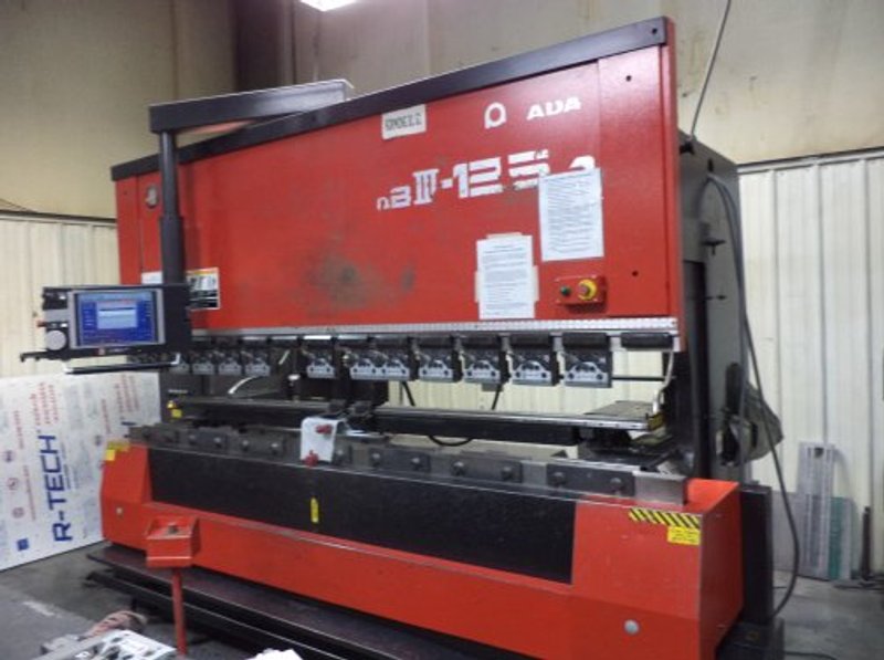 138 TON X 118" AMADA FBDIII123NT "UP-ACTING" CNC PRESS BRAKE
MFG:2004