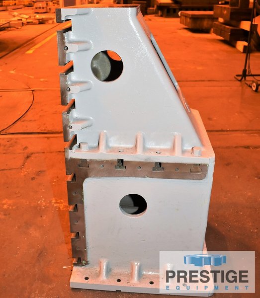 20.5" x 40" x 21" Devlieg Stackable Angle Plate, 8 T-Slots, 5" Centers, .75" x 1.5" x 1.25" T-Slot Dimensions, #31976