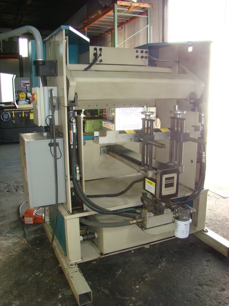 35 Ton Premier #535-2, 5' OA, 42" BH, 5" Str, Hurco 2-Axis BG, 1997 (6931)
