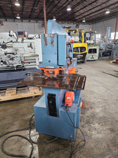 6" x 6" x 3/8", SCOTCHMAN, #6509, 65 tons, 24" shear, stroke control, 2016