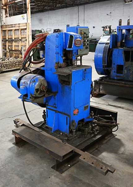 25 Ton x 2-1/4″ YODER P25 Cut-Off Press