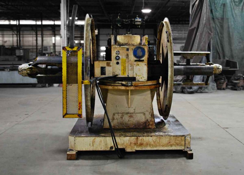10,000 Lb. x 24″ MICHIGAN ROLL FORM Double Uncoiler