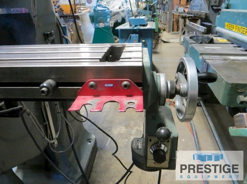 Supermax YCM-1-1/2 VS, 9" x 42" Tbl, X-32", Y-13", Z-5", 16" Knee Travel, 4,200 RPM, 2HP, Acu-Rite DRO, #43136