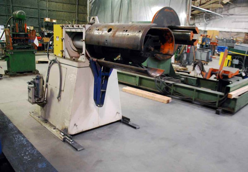20,000 Lb. x 30" PERFECTO Single Uncoiler