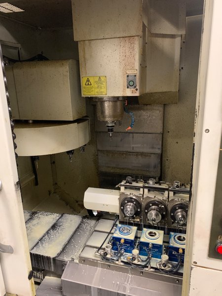 2006 HARDINGE VMC480P3 VMC w/3Station 5C Indexer