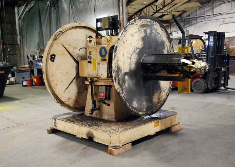 10,000 Lb. x 24″ MICHIGAN ROLL FORM Double Uncoiler