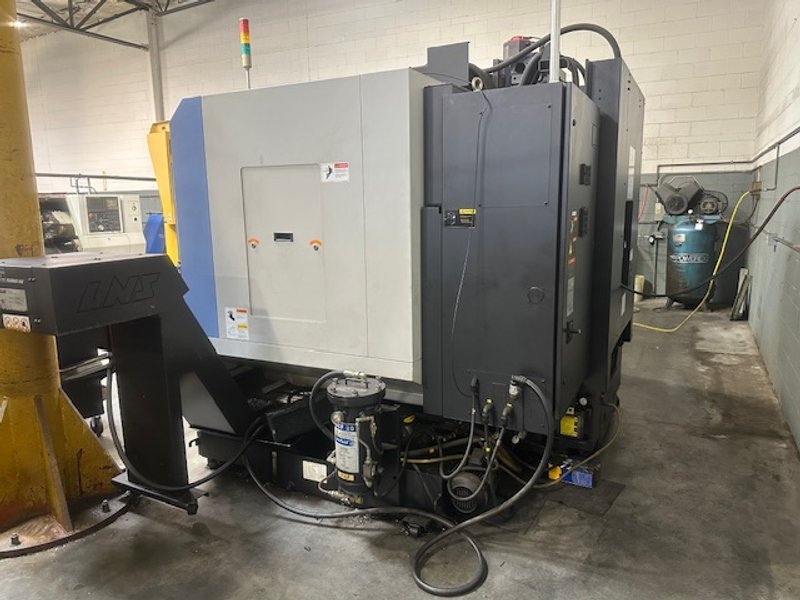 DOOSAN MYNX 5400/40, 40.21.21", 8000 RPM, 30 SMTC, 20 HP, Cat 40, Box Ways, TSC, Chip, Low Hours