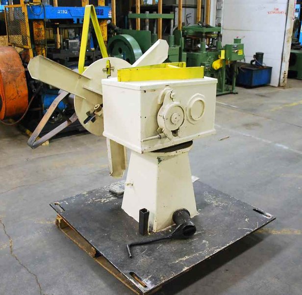 2,500 Lb. x 18" AMERICAN STEEL LINE #70 Single Uncoiler