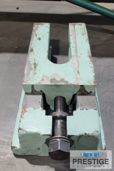 15" x 7" x 4" Leveling Pads, 13.5" x 7" Base, 2" x 7" Anchor Hole Slot, #43502