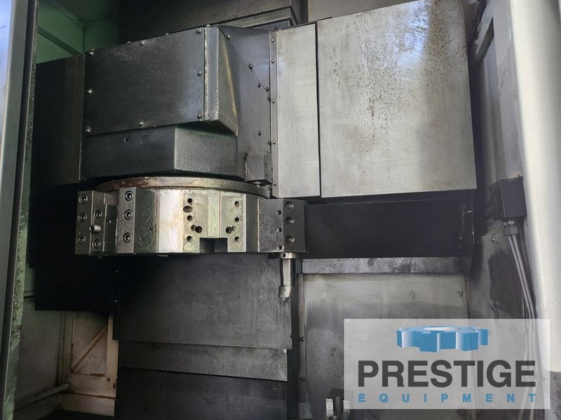 Doosan V550, 29"Swing, 2000 RPM, Fanuc CNC, 12 Pos. Turret, 21" 3-Jaw Chuck, Chip Conveyor, 2015, #43368