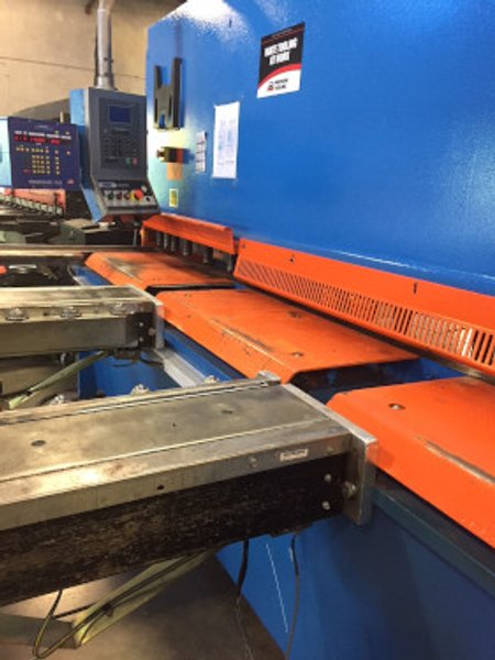 1/4" x 10', ERMAK, #CNCHVR, hyd., 40" CNCBG, Automec CNC FG, 15 HP, 2007
