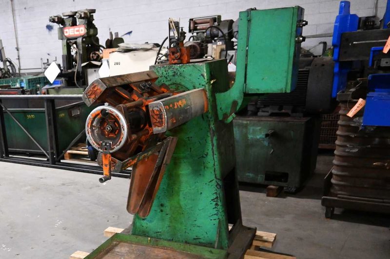 2,500 Lb. x 18″ COOPER WEYMOUTH CWP 2500 18M Single Uncoiler