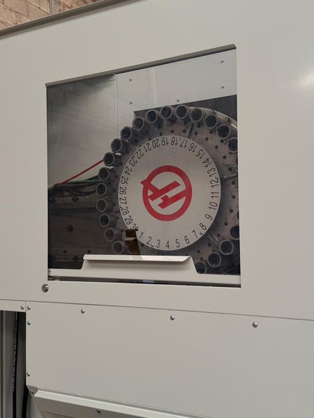 2022 HAAS UMC-1000SS with Only 50 Cutting Hours