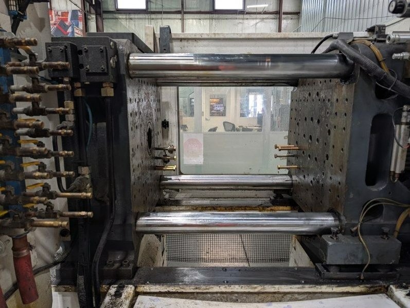 170 TON 15.8 OZ CINCINNATI MILACRON MAGNA T SERVO 170 INJECTION MOLDING, 2014