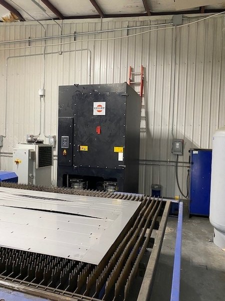 2017 HK, 4000 Watt Fiber Resonator, 6' x 13' Dual Shuttle Tables