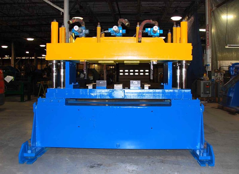35 Ton x 3" BRADBURY 4-Post Air Cut-Off Press