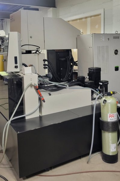 Fanuc Robocut C600iA W/ 16" Z Axis Wire EDM