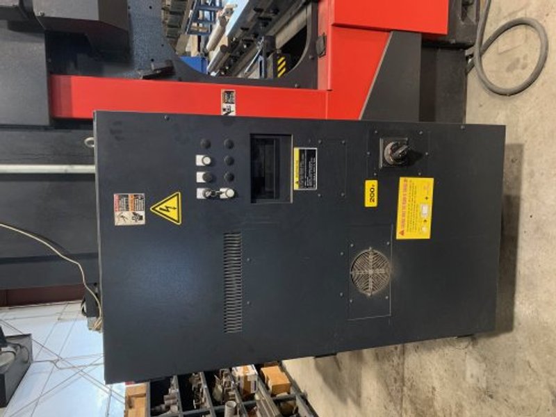 88 TON X 8' AMADA HDS8025NT SERVO-HYDRAULIC CNC PRESS BRAKE
MFG:2009