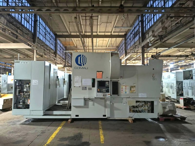 Comau, Model Urane 25, Linear Drives, 4-Axis "A" Axis, Tilting Trunion 1014mm x 850mm - 40 RPM, HSK A63, 18,000RPM, 30/37Kw, 40 Pocket ATC, Tool Change Time 3.7 sec. (18 Units)