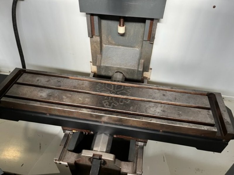 30"X, 12"Y, 16"Z, HAAS TM-1 2015 VERTICAL MACHINING CENTER