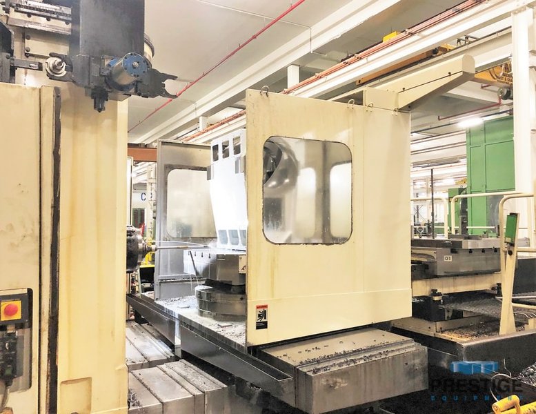 4.33" Toshiba BTD-200QF, X-39", Y-39", 40 ATC, (2) Pallets, Thru Spindle Coolant, Chip Conveyor, Tosnuc 888 CNC #31015