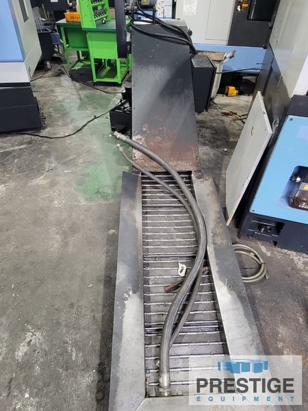 Doosan Puma V550, 28.7" Swing, 24" Chuck, 2,000 RPM, 50 HP, Fanuc 21iTB, #43158